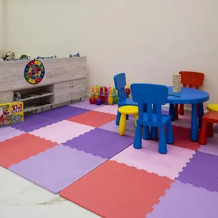 Lagaria Luxury شقة