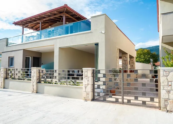 Lagaria Luxury Apartament