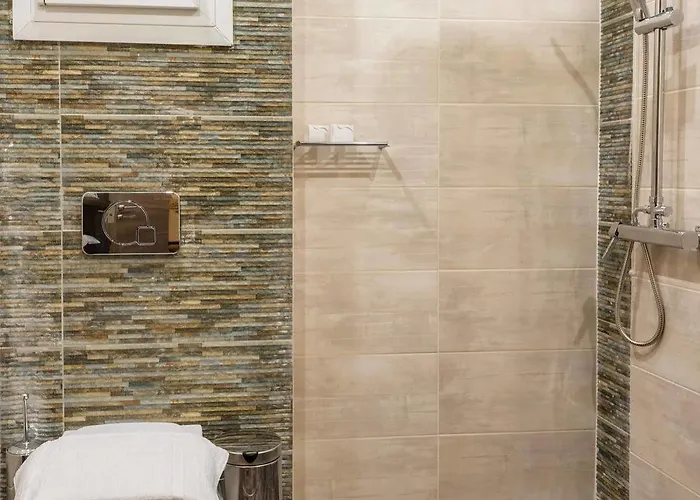 Lagaria Luxury