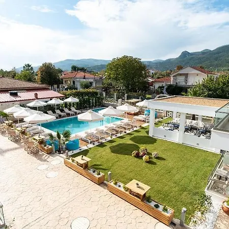 Lagaria Luxury *